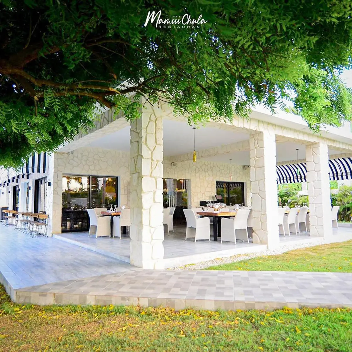 Terrace at Mamiii Chula Restaurant at Playa Palmera Beach Resort